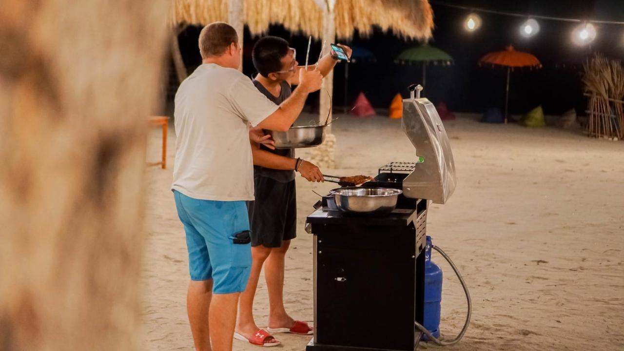 Costa Beach Resort & Club Waingapu Extérieur photo