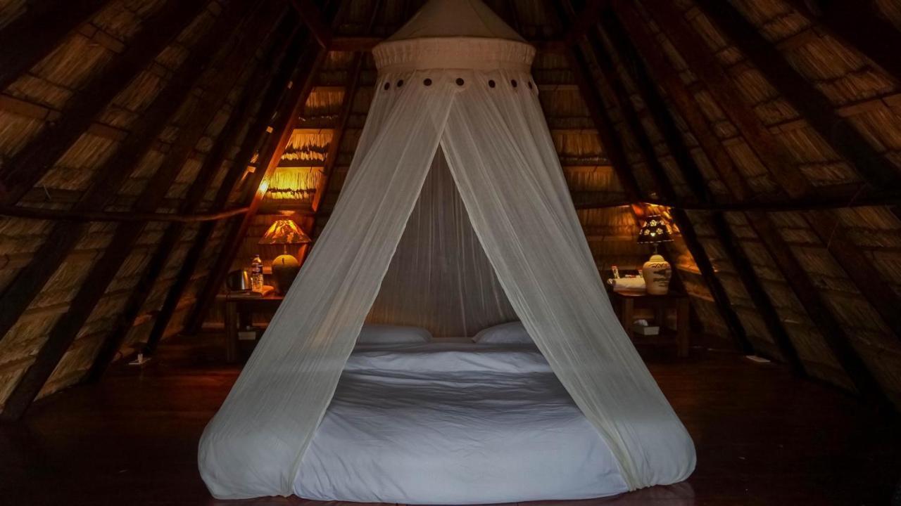 Costa Beach Resort & Club Waingapu Extérieur photo