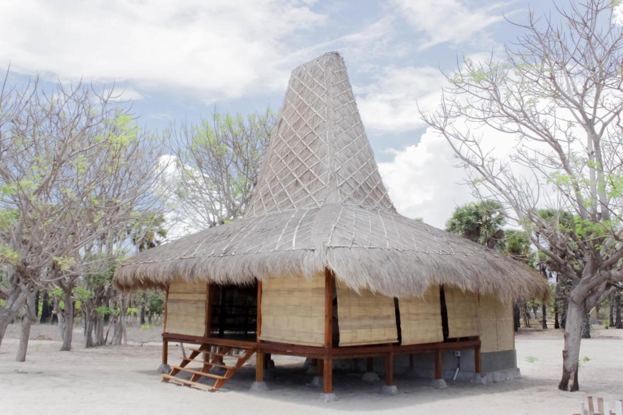 Costa Beach Resort & Club Waingapu Chambre photo