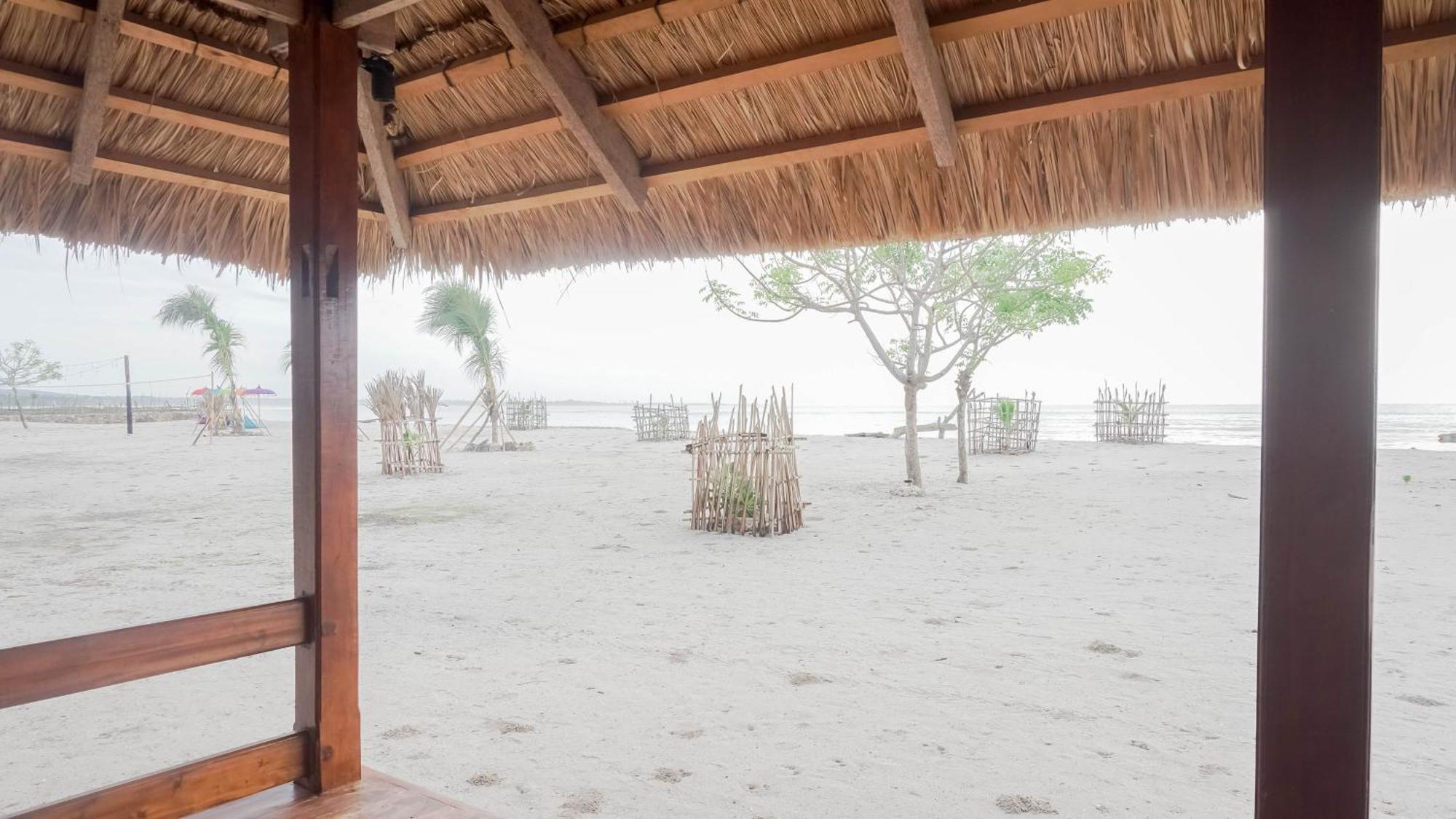 Costa Beach Resort & Club Waingapu Chambre photo