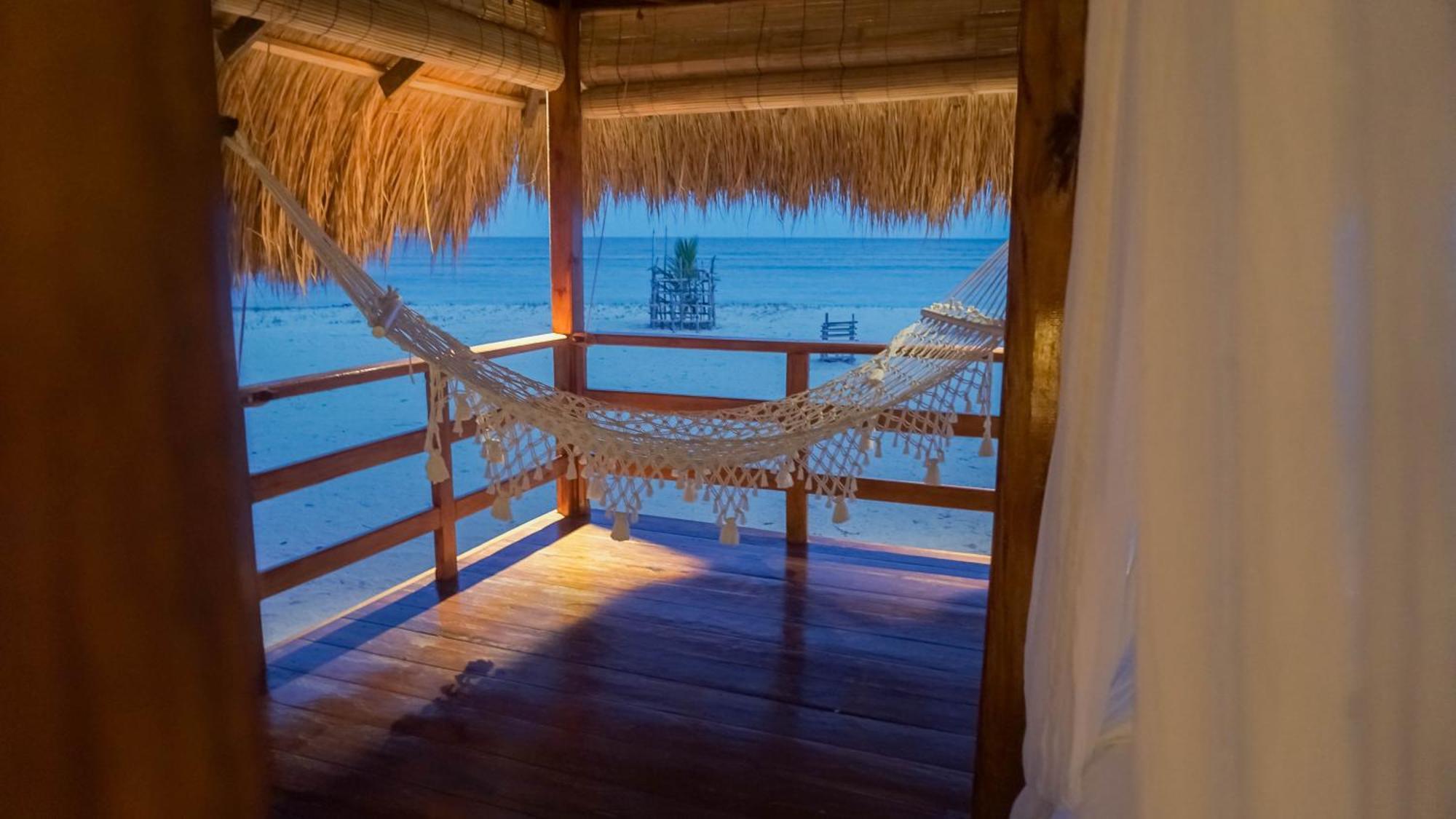 Costa Beach Resort & Club Waingapu Chambre photo